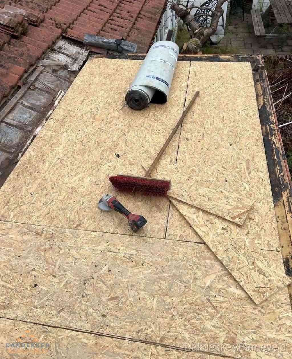 Dakrenovatie afgerond met nieuwe bitumen dakbedekking in Barneveld