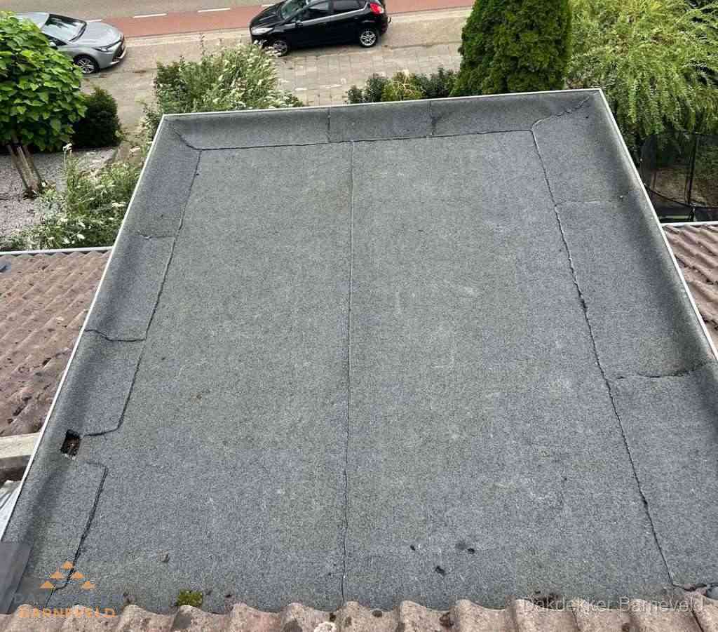 Dakbedekking schuur met bitumen in Barneveld